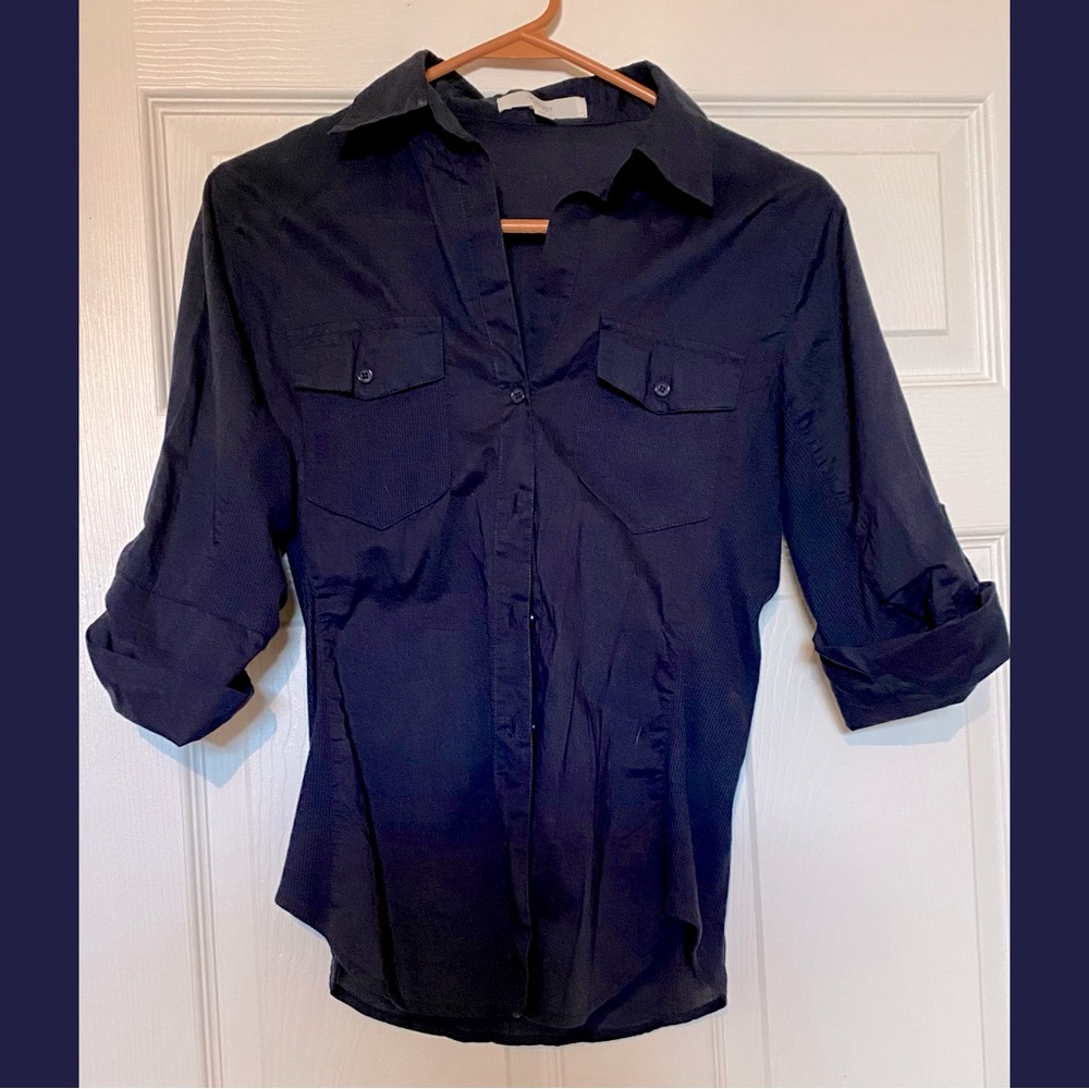 Medium Navy colored top Large